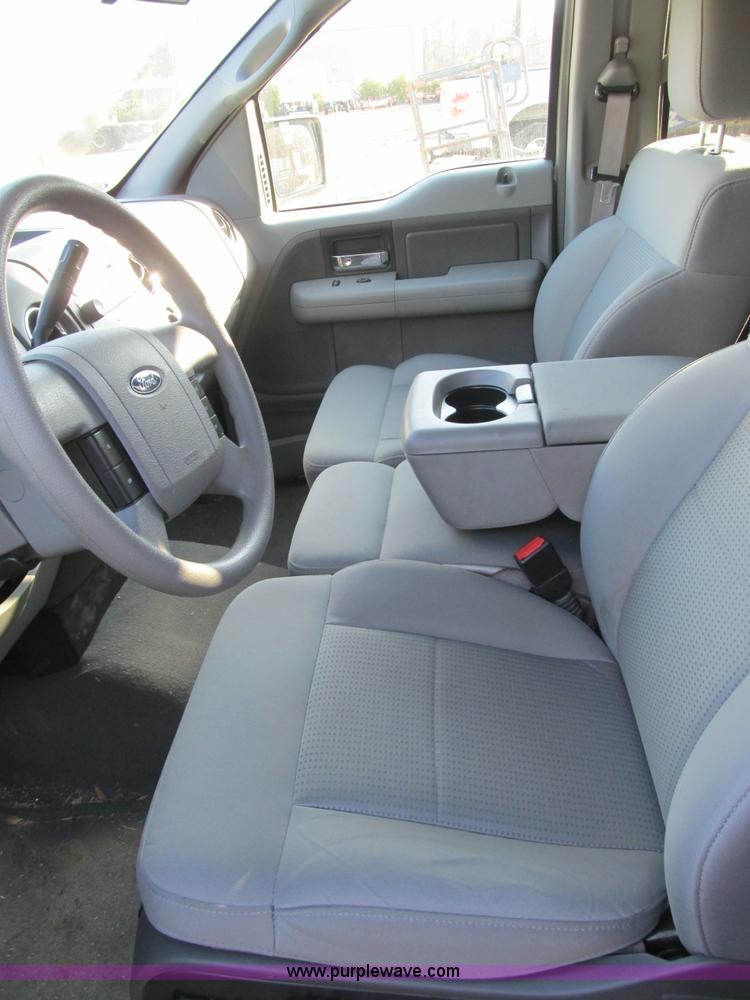 image for item A4928 2007 Ford F150 XLT pickup truck