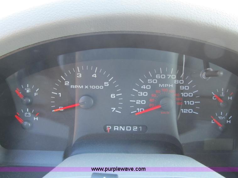 image for item A4928 2007 Ford F150 XLT pickup truck