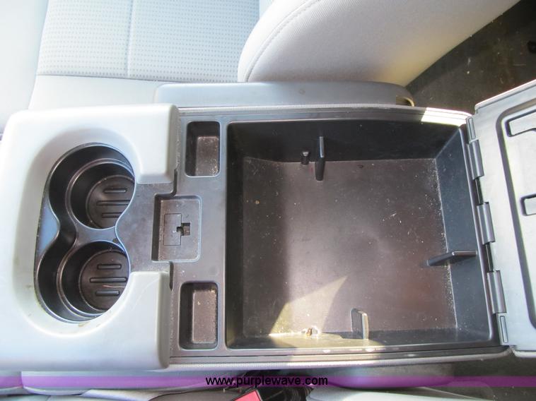 image for item A4928 2007 Ford F150 XLT pickup truck