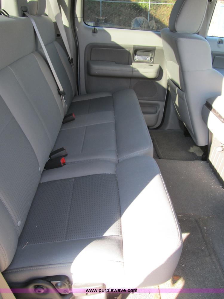 image for item A4928 2007 Ford F150 XLT pickup truck