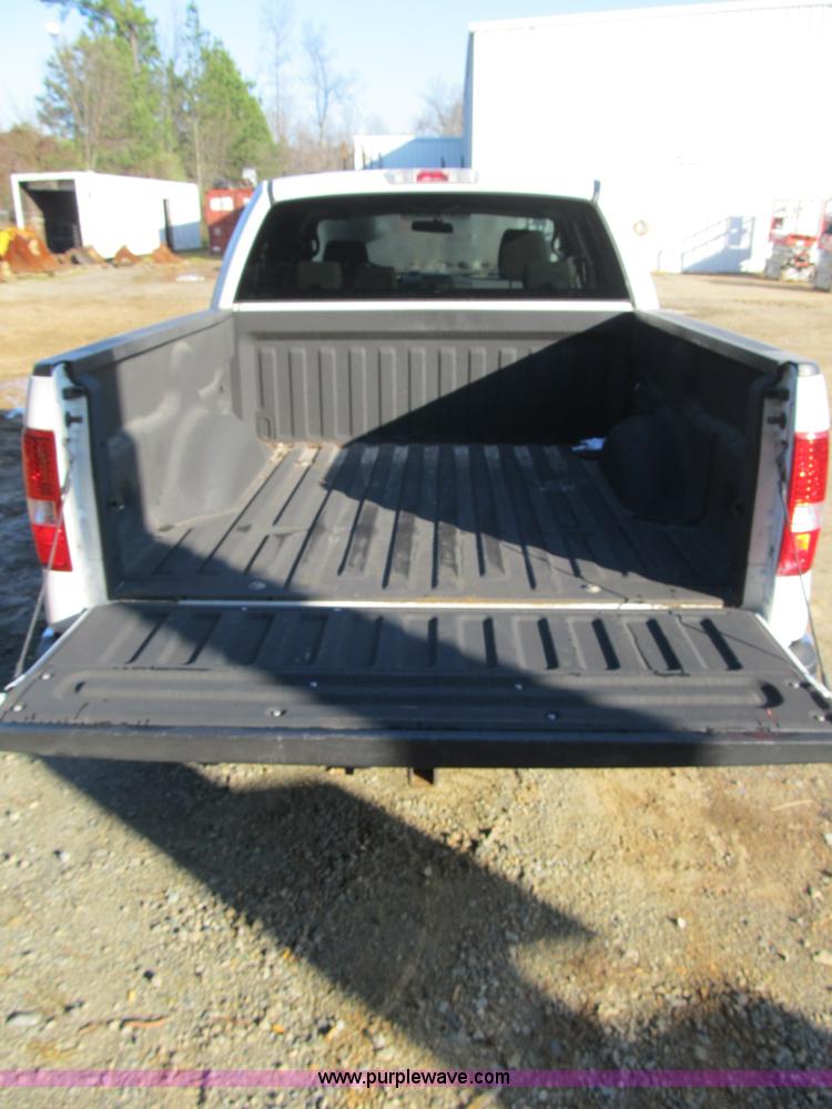 image for item A4928 2007 Ford F150 XLT pickup truck