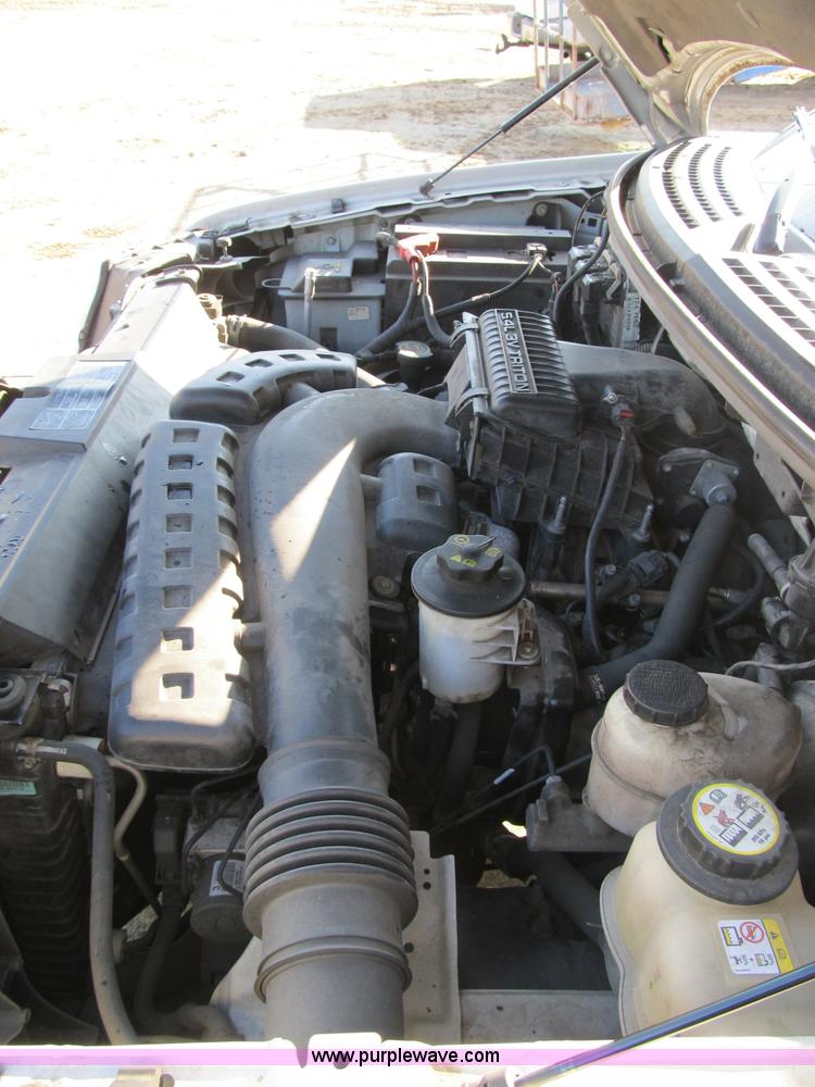 image for item A4928 2007 Ford F150 XLT pickup truck