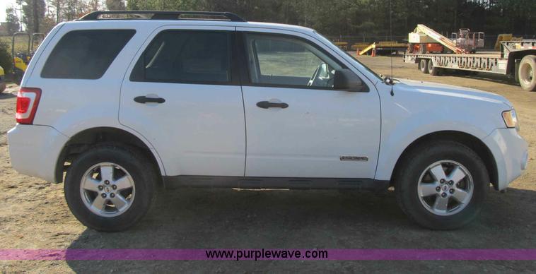 image for item A4929 2008 Ford Escape SUV