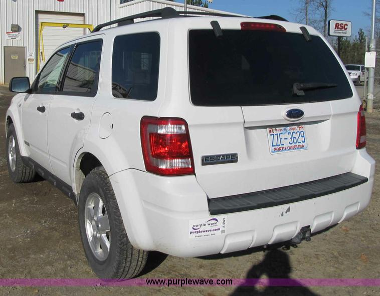 image for item A4929 2008 Ford Escape SUV