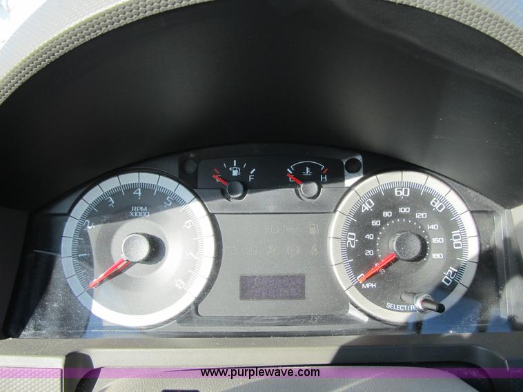 image for item A4929 2008 Ford Escape SUV