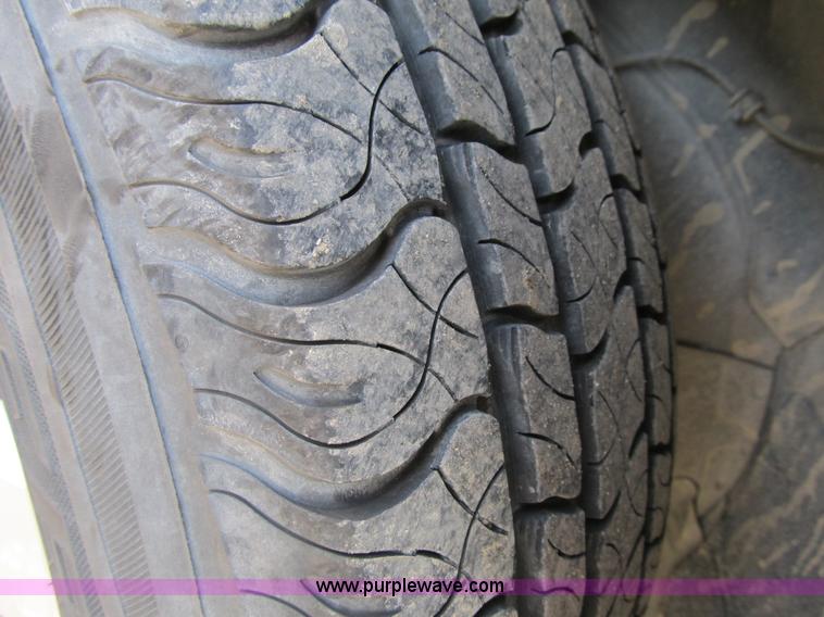 image for item A4929 2008 Ford Escape SUV