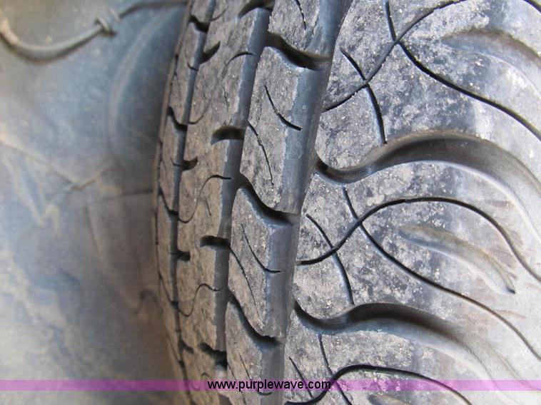 image for item A4929 2008 Ford Escape SUV