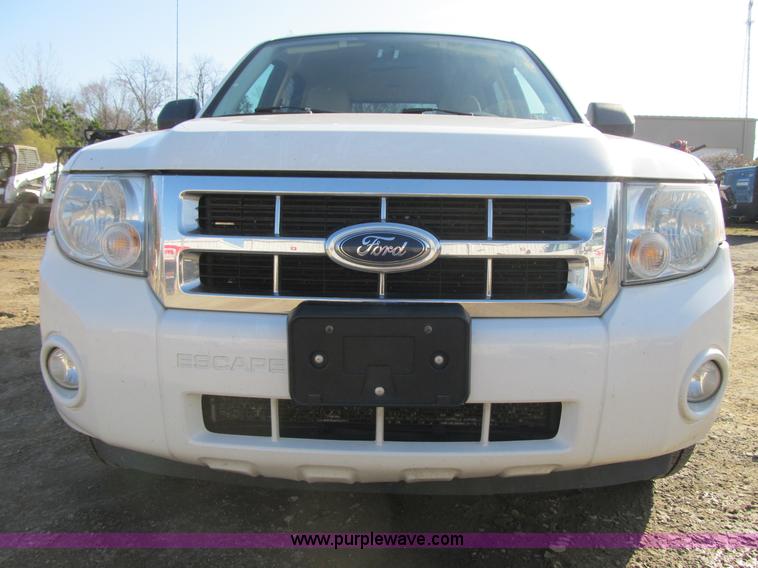 image for item A4929 2008 Ford Escape SUV