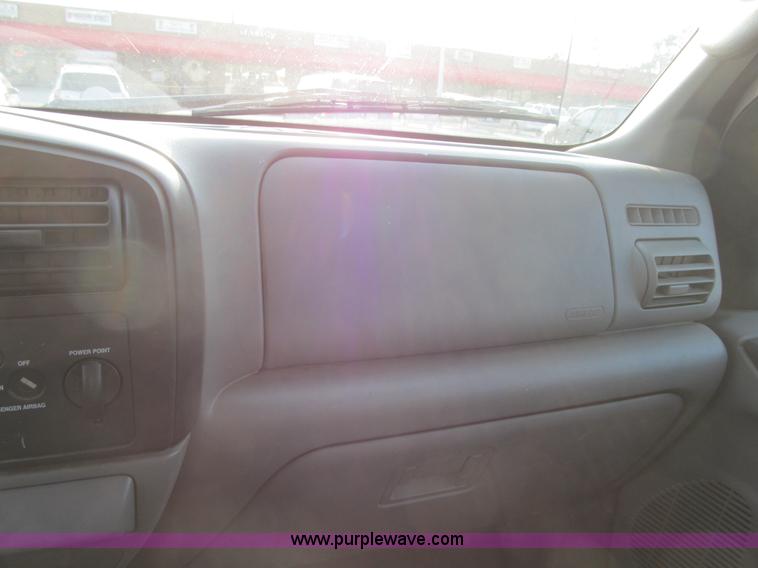 image for item A4930 2006 Ford F250 XLT Super Duty pickup truck