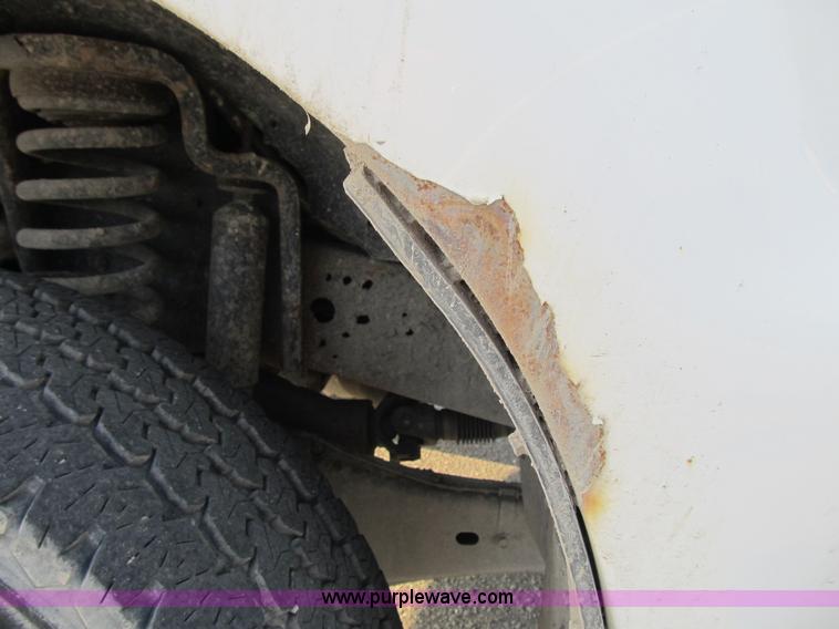 image for item A4930 2006 Ford F250 XLT Super Duty pickup truck