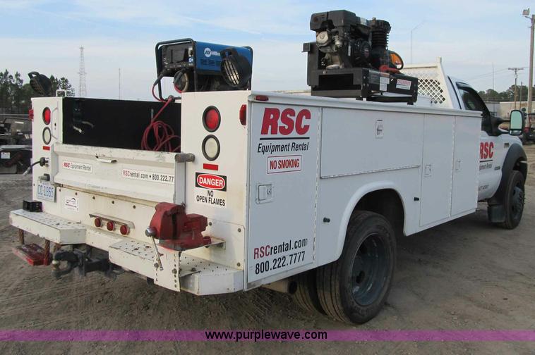 image for item A4931 2007 Ford F550 XL Super Duty service truck