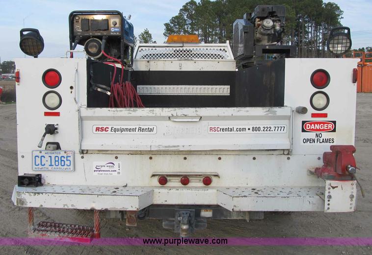 image for item A4931 2007 Ford F550 XL Super Duty service truck