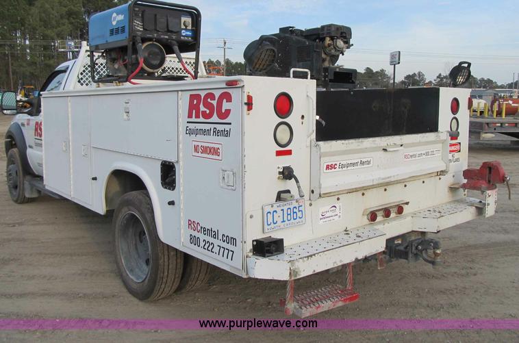 image for item A4931 2007 Ford F550 XL Super Duty service truck