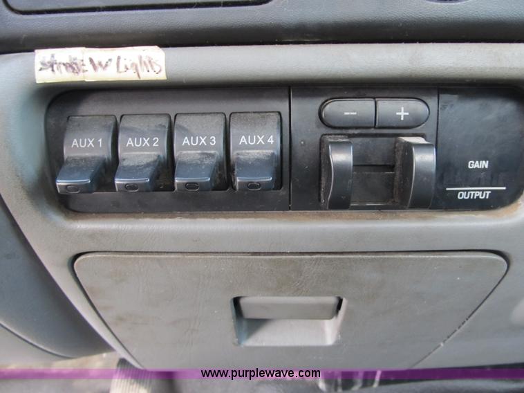 image for item A4931 2007 Ford F550 XL Super Duty service truck