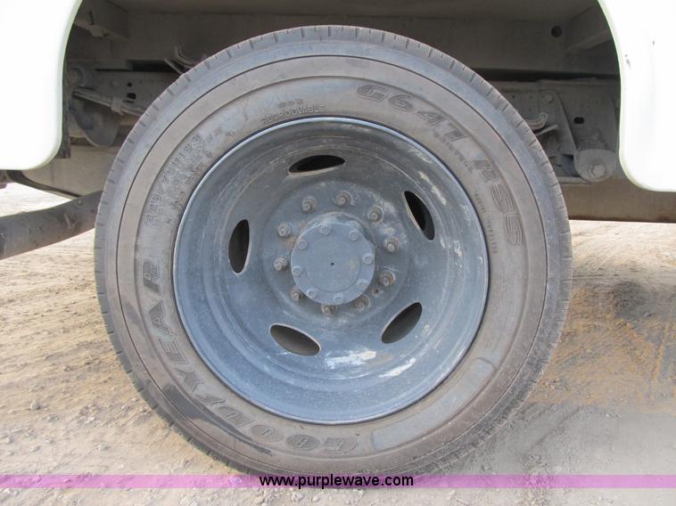 image for item A4931 2007 Ford F550 XL Super Duty service truck