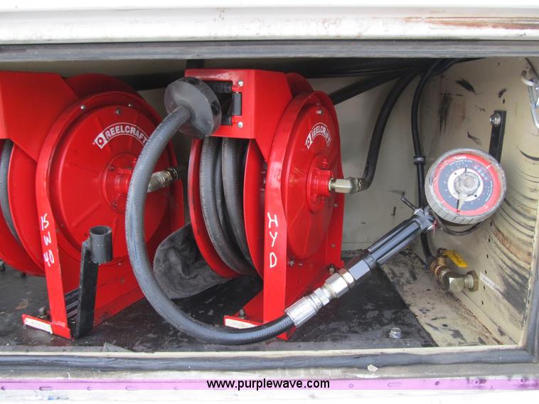 image for item A4931 2007 Ford F550 XL Super Duty service truck