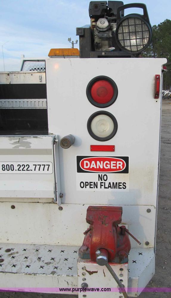 image for item A4931 2007 Ford F550 XL Super Duty service truck