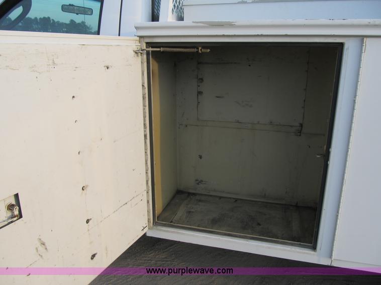 image for item A4931 2007 Ford F550 XL Super Duty service truck