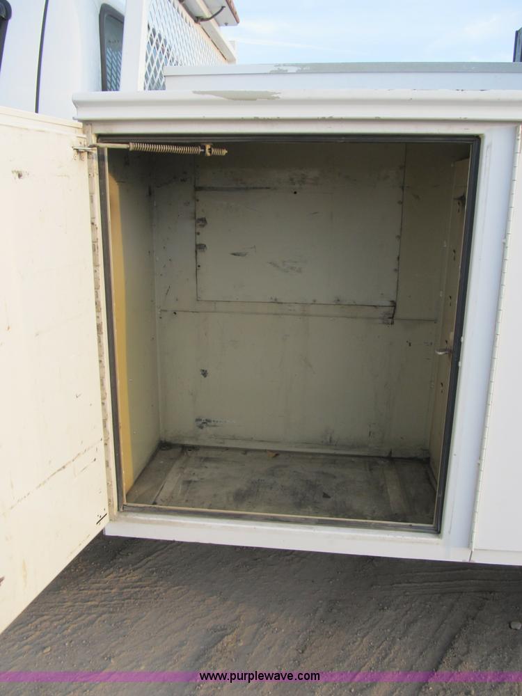 image for item A4931 2007 Ford F550 XL Super Duty service truck