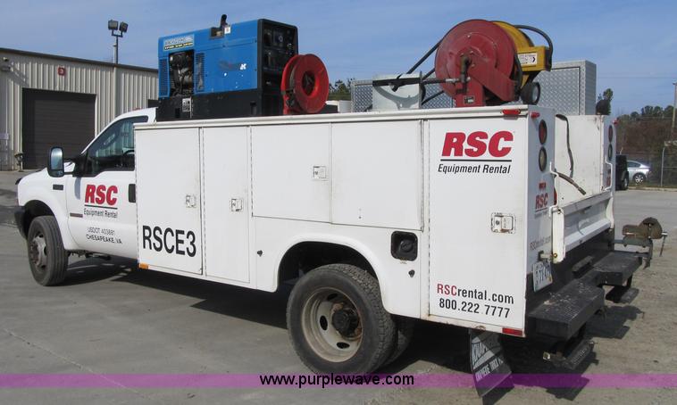 image for item A4932 2004 Ford F550 XL Super Duty service truck