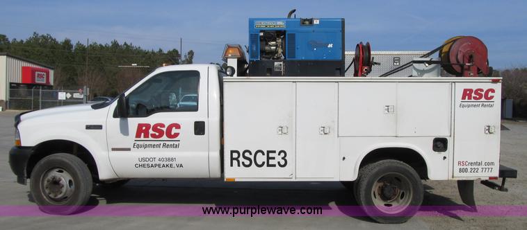 image for item A4932 2004 Ford F550 XL Super Duty service truck