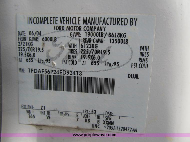 image for item A4932 2004 Ford F550 XL Super Duty service truck