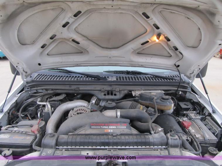 image for item A4933 2006 Ford F250 XLT Super Duty pickup truck