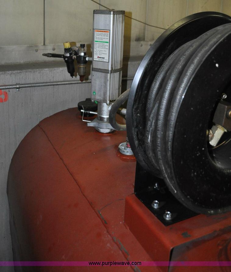 image for item A5847 Quality Air Tool 200 gallon bulk oil tank