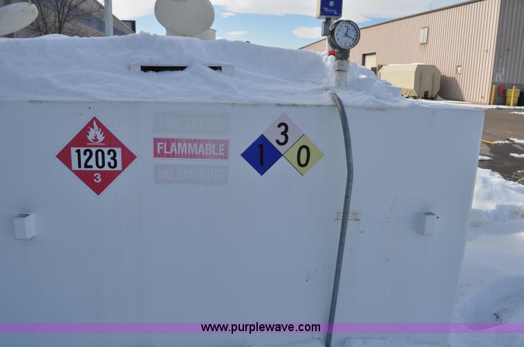 image for item A5853 Enviro Vault 2000 gallon fuel tank