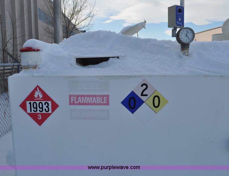 image for item A5853 Enviro Vault 2000 gallon fuel tank