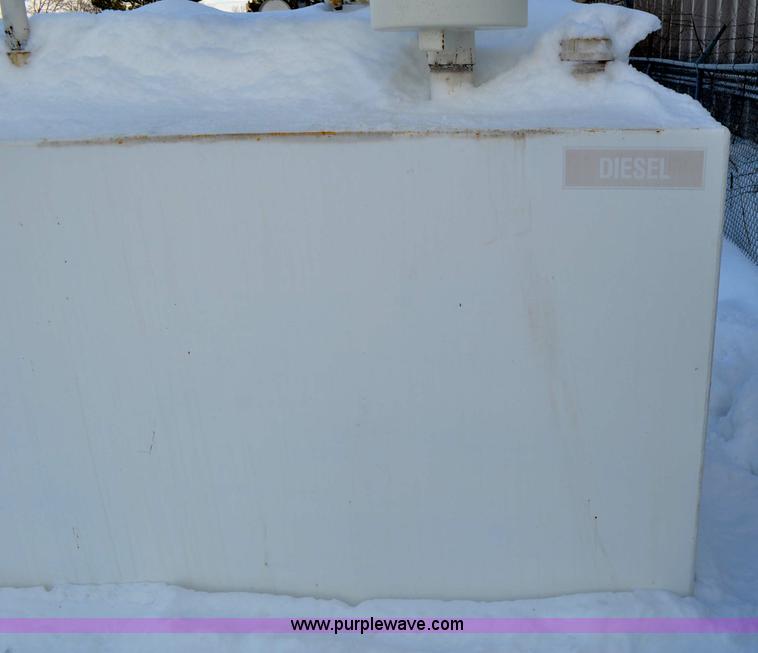 image for item A5853 Enviro Vault 2000 gallon fuel tank
