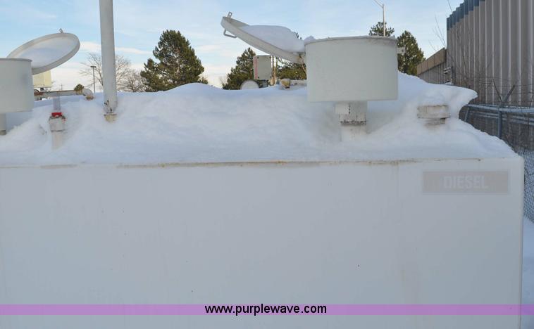 image for item A5853 Enviro Vault 2000 gallon fuel tank