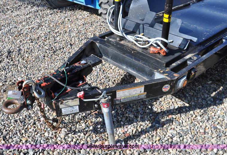 image for item A5854 2005 MGS generator trailer