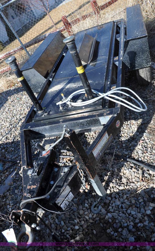 image for item A5856 2005 MGS generator trailer