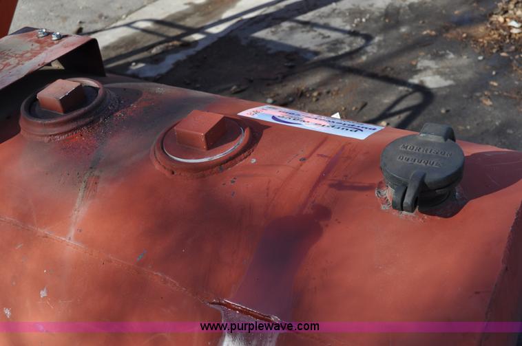 image for item A5858 275 gallon bulk oil tank