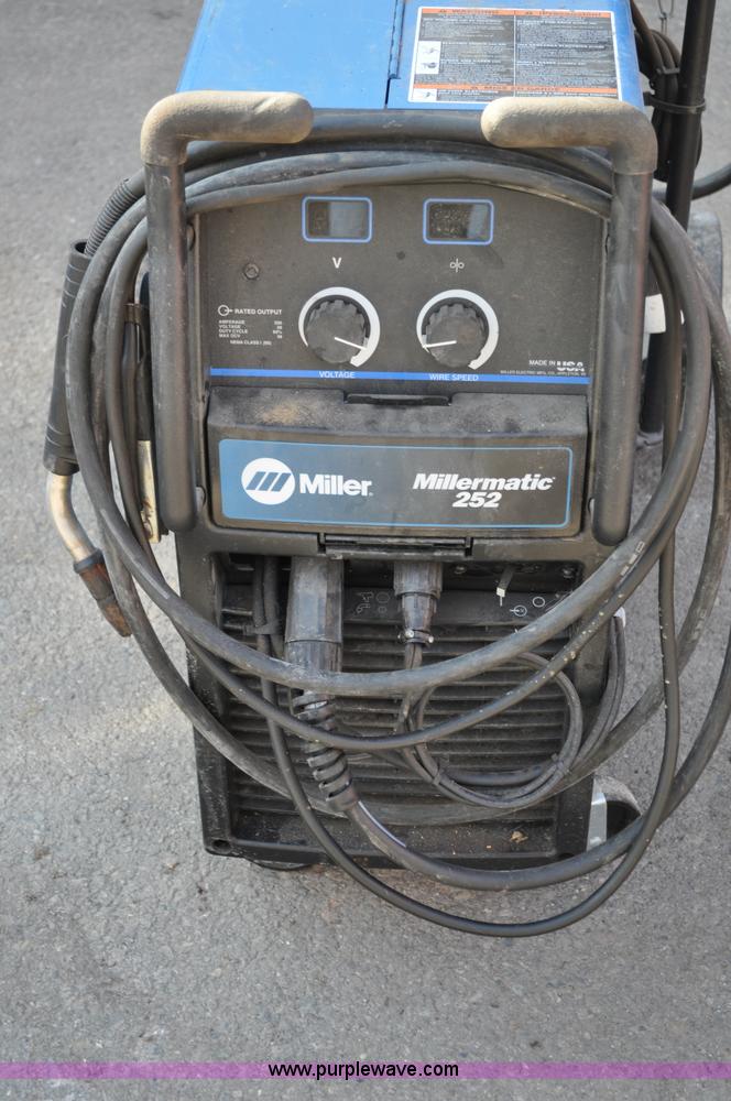 image for item A5859 Miller Matic 252 wire feed welder
