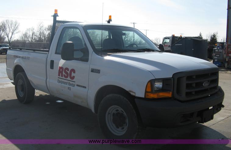 image for item A6055 2000 Ford F350 XL Super Duty pickup truck