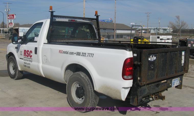 image for item A6055 2000 Ford F350 XL Super Duty pickup truck