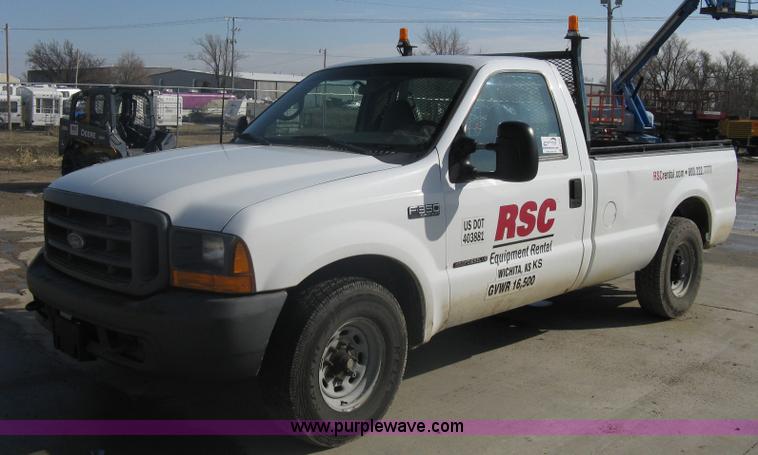 image for item A6055 2000 Ford F350 XL Super Duty pickup truck