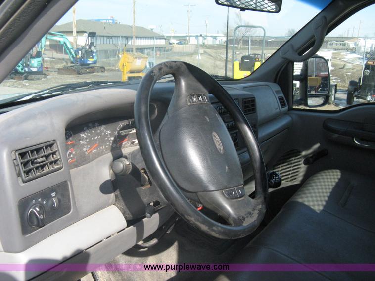 image for item A6055 2000 Ford F350 XL Super Duty pickup truck