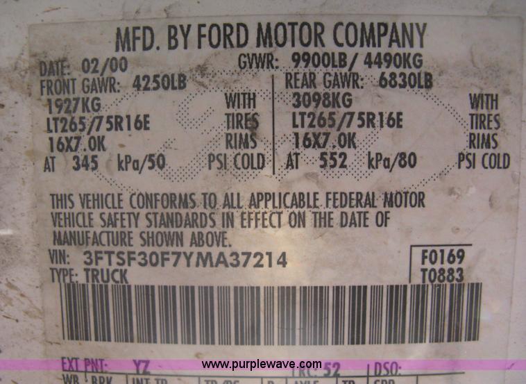 image for item A6055 2000 Ford F350 XL Super Duty pickup truck