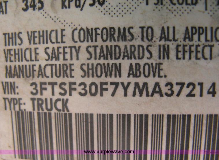 image for item A6055 2000 Ford F350 XL Super Duty pickup truck