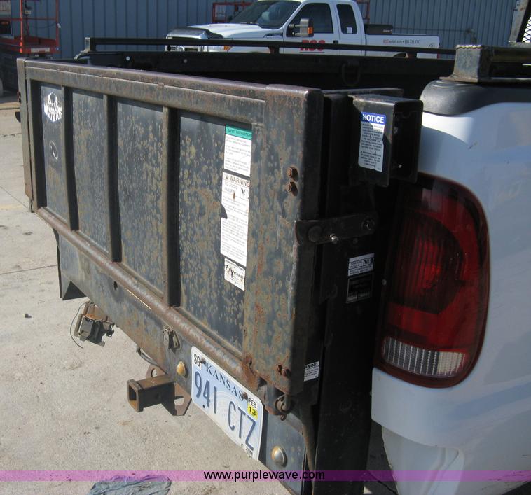 image for item A6055 2000 Ford F350 XL Super Duty pickup truck