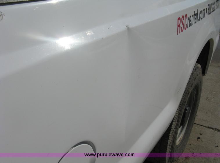 image for item A6055 2000 Ford F350 XL Super Duty pickup truck