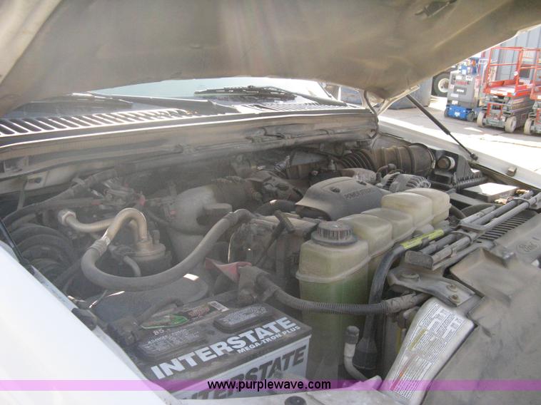 image for item A6055 2000 Ford F350 XL Super Duty pickup truck