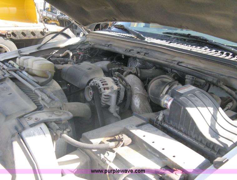 image for item A6055 2000 Ford F350 XL Super Duty pickup truck