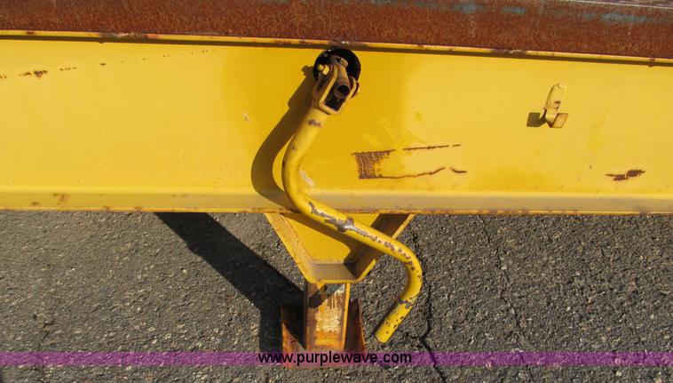 image for item A8071 Ledwell 25 portable loading dock ramp