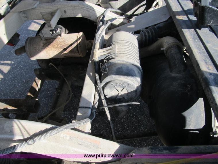 image for item A8072 Club car XRT1550G Intellitrak utility vehicle