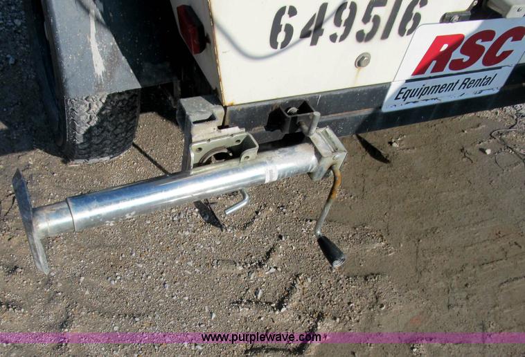 image for item B2606 2006 Amida AL4000 light tower/generator