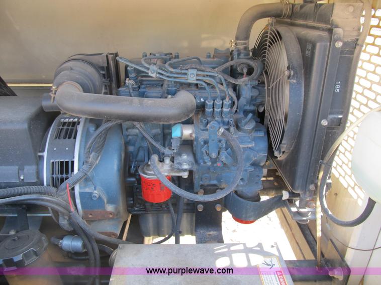 image for item B2606 2006 Amida AL4000 light tower/generator